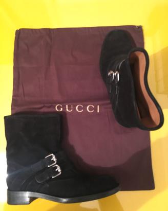 stivaletti gucci taglia 38,5 colore nero