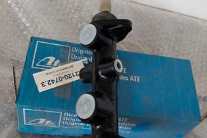 POMPA FRENI ORIGINALE ATE 03.2120-0742.3 OPEL KADE