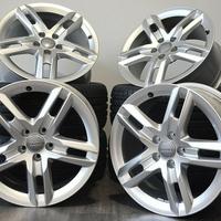 Set ruote complete OEM Audi RS 18" stella 10 razze