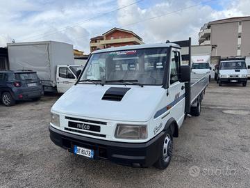 Iveco daily 35-12 cassone fisso