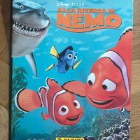 Album alla ricerc di nemo Panini del 2003.