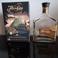 Bottiglia Rum Flor de cana 18y vuota