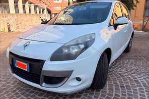 Renault Scenic Scénic X-Mod 1.5 dCi 110CV Luxe