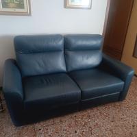 Divano Poltrone e Sofà in pelle color Blu Notte