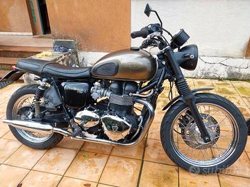 Triumph Bonneville - 2009