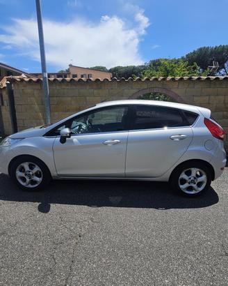 Ford fiesta Titanium 1600