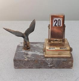 Calendario perpetuo art deco 