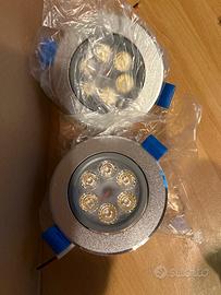 20 faretti a led orientabili