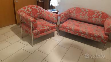 Divano 2 posti e poltrona abbinata vintage
