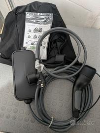 BMW Flexible Fast Charger 11kW - Pari al nuovo