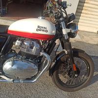 Royal Enfield Interceptor - 2022