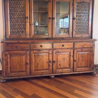 Credenza  in legno massello