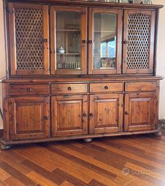Credenza  in legno massello