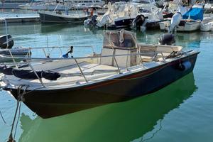 Boston Whaler 20' Outrage - Motore Verado 200CV