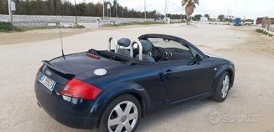 Audi tt roadster del 2002