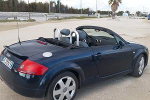 Audi tt roadster del 2002