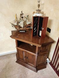 Angolo porta tv