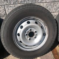 Treno gomme completo x camper, misura 215/70 R 15,
