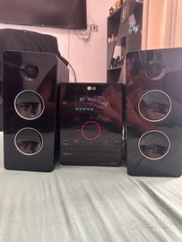Impianto Hi-Fi LG Bluetooth 160W
