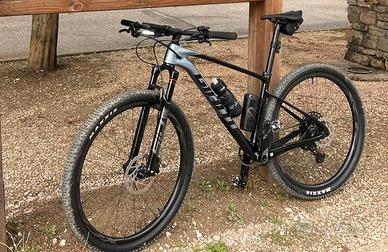 MTB Mountain Bike Giant XTC Full Carbon Taglia M