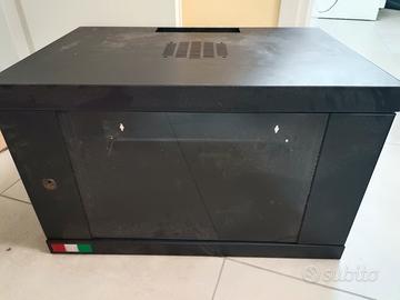 Mini Armadio Rack da Parete – 60 cm