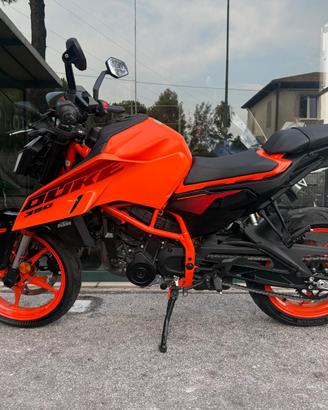 KTM  Duke 390