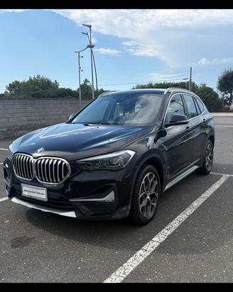 BMW X1 (F48) - X1 xDrive18d xLine