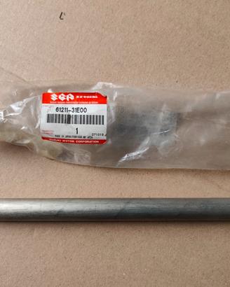 PERNO FORCELLONE POSTERIORE ORIGINALE SUZUKI NUOVO