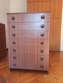 Cassettiera in legno