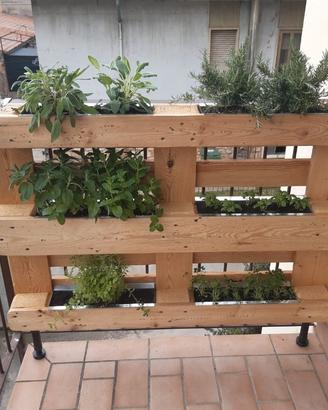 Fioriera Bancale con vasi