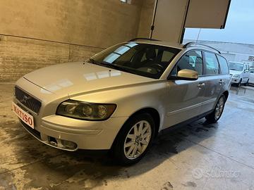 VOLVO V50 2.0 D cat Summum