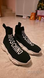 sneakers a calzino Moschino