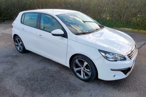 Peugeot 308 BlueHDi 120 S&S Allure