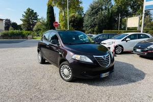 Lancia Ypsilon 0.9 TwinAir 85 CV 5 porte Metano Ec