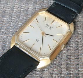 Orologio al quarzo placcato oro Seiko Chariot