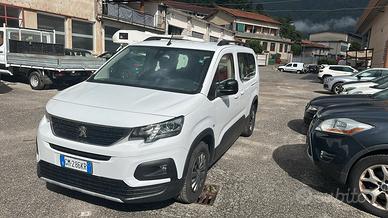 Peugeot Rifter Mix BlueHDi 130 S&S PC Allure 7 POS