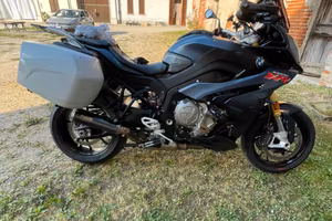 Bmw s1000xr full optional