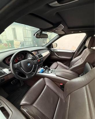 BMW X5 (E70) 3.0sd 286cv Attiva - FULL OPTIONAL -