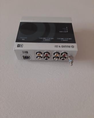 traktor audio 4 DJ 