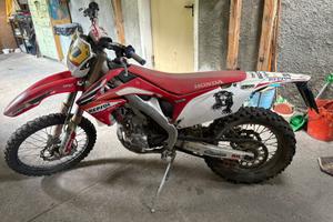Moto crf Honda 250
