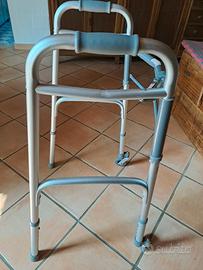 DEAMBULATORE PIEGHEVOLE IN ALLUMINIO 