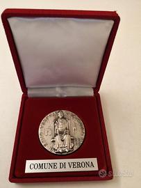 Numismatica medaglia argento della Città di Verona
