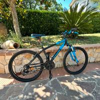Bici b-twin rockrider 500 24”
