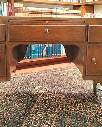 SCRIVANIA 📥, LEGNO MASSELLO D' EPOCA 