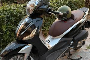 Piaggio Beverly 300 2012