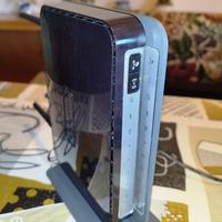 Modem Netgear DGN2200 v4