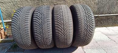 Pneumatici Pirelli 4 stagioni 205/55 R16 (4000 km)