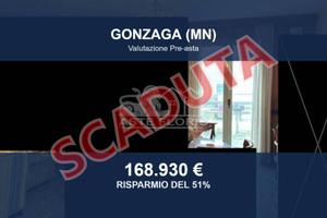 Immobile in asta di 824 m² con più di 5 locali a G