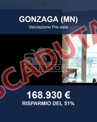 Immobile in asta di 824 m² con più di 5 locali a G