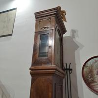 orologio a colonna da terra